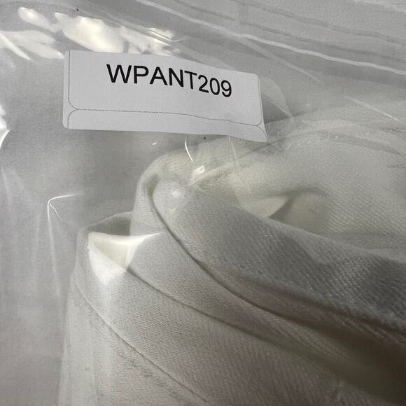 Liverpool Los Angeles Gia Glider Cruiser Pull On White Denim Shorts Size 16/33 - Picture 8 of 8